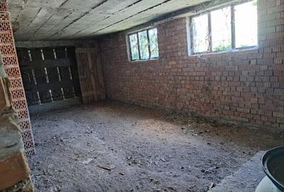 Casă cu 9 camere cu Teren 2375 Mp în Central - 14