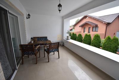 Duplex cu 4 camere cu Canalizare în 1 Decembrie - 9