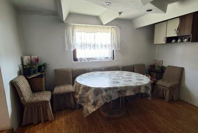 Casă cu 4 camere cu Teren 3404 Mp în Răchita - 4