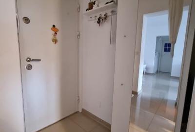 Apartament cu 2 camere semidecomandat, mobilat în Pajura - 1