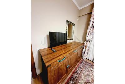 Apartament cu 2 camere semidecomandat, mobilat în 1 Mai - 9