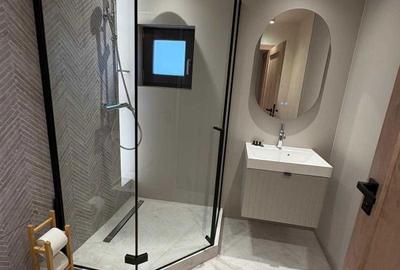 Apartament cu 3 camere decomandat în Central - 8