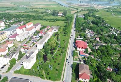 Proprietate specială, de 2,126 mp, în Mârșa - 14