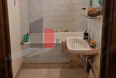 Apartament cu 3 camere decomandat în Lacul Tei - 4