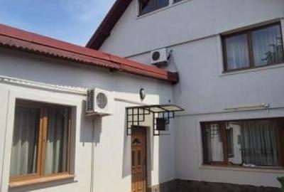 Sediu perfect pentru firma - casa P 1 M, zona  Intrare A3