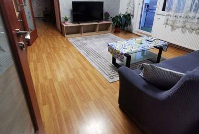 Apartament cu 2 camere decomandat în Confecții - 3