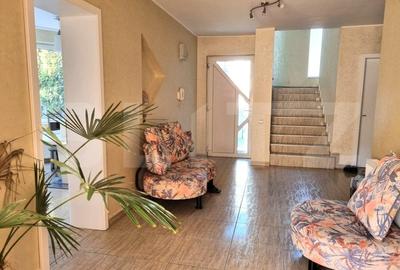 Casa 320 mp, terasa, gradina, garaj, zona Golden Tulip - 4