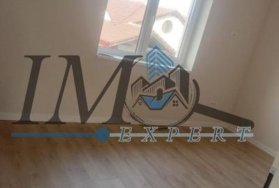 Casă cu 4 camere cu Teren 180 Mp în Micești - 2