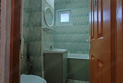 Apartament cu 3 camere decomandat în Central - 1