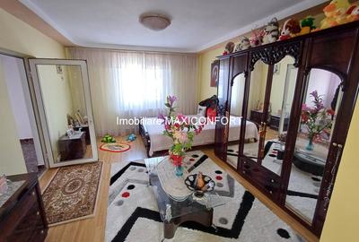 Vanzare casa, P+1-Imobiliare MAXICONFORT - 6