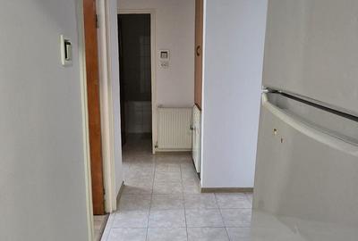 Apartament cu 3 camere decomandat, mobilat în Central - 2