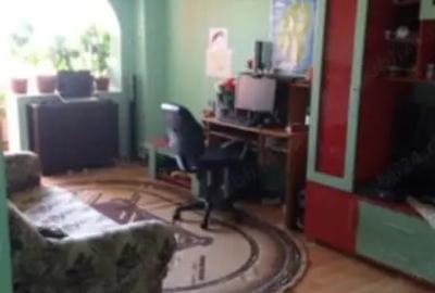 Apartament cu 3 camere decomandat în Central - 4