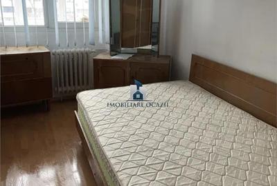Apartament cu 3 camere decomandat în Giurgiului - 2