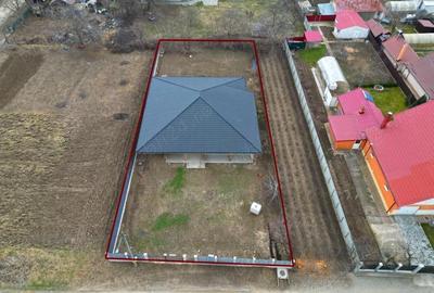 Casă cu Teren 1000 Mp în Itești - 8