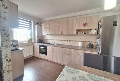 Apartament cu 2 camere semidecomandat, mobilat în Florești - 4