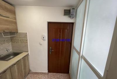 Garsonieră, mobilată în CET - 7