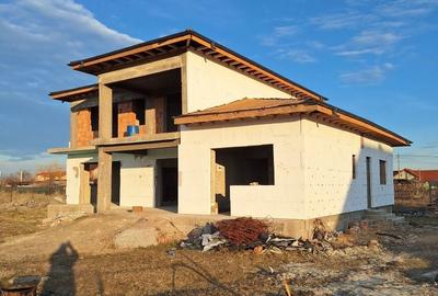 Casă cu 4 camere în Spătaru - 3