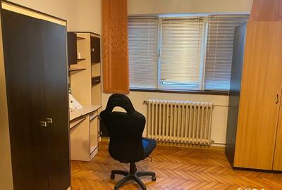 Proprietar, inchiriez garsoniera Proprietar, inchiriez garsoniera - 1