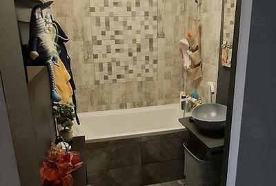 Apartament cu 4 camere decomandat în Centrul Vechi - 1