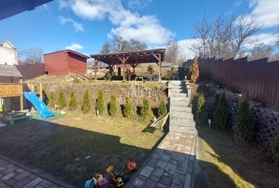 Casă individuală cu 5 camere cu Canalizare în Livezeni - 18