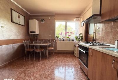 Casă cu 4 camere cu Teren 468 Mp în Podgoria - 11