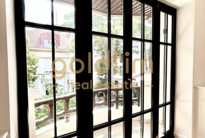 Casă individuală cu 12 camere cu Canalizare în Capitale - 50