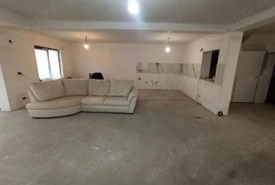 Casă cu 4 camere în Central - 4