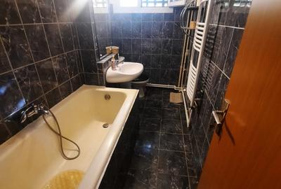 Apartament cu 2 camere, etaj 2/4, zona Podu Ros - 7