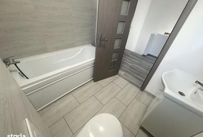 Casă cu 4 camere cu Teren 198 Mp în Central - 8