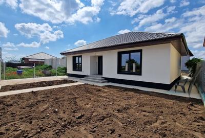 Casă individuală cu 3 camere cu Canalizare în Agigea - 2