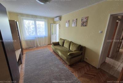 Apartament cu 2 camere decomandat în Tei