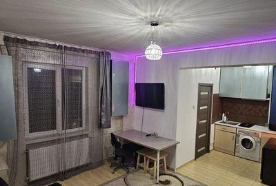 Garsoniera renovata integral 30 mp etaj 4din5 zona Bd D...