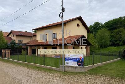 Casă individuală cu 4 camere cu Garaj în Păulești - 2