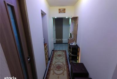 Apartament cu 3 camere semidecomandat în Central - 12