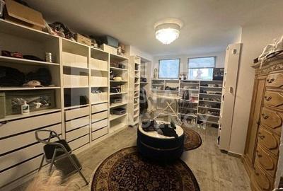 Casă individuală cu 9 camere cu Canalizare în Grădina Icoanei - 11