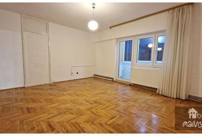 Garsoniera suprafata generoasa, zona Centrul Civic - 1