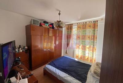 Vanzare apartament de 3 camere in Tineretului-metrou
