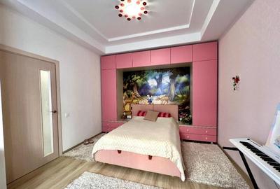 Apartament cu 3 camere decomandat în Bulgaria - 5