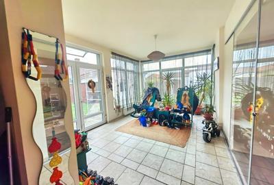 Casa Inedita , 300 mp utili, P+M,  5 bai, 6 dormitoare , 1975 mp teren,  Sacalaz - 3