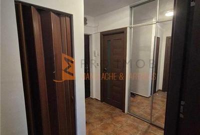 Apartament cu 2 camere decomandat, mobilat în 1 Decembrie - 7