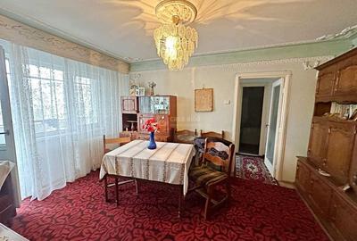 Cantemir, 3 camere spatios, disponibil imediat, etaj 3, balcon generos - 2