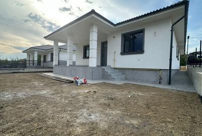 Casă cu 4 camere în Central - 7
