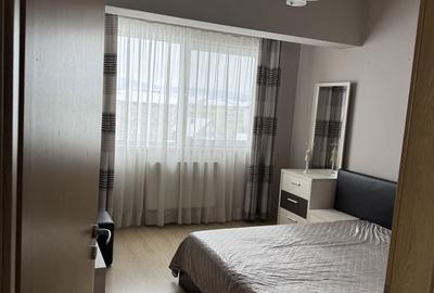Apartament cu 3 camere decomandat în Petru Rareș - 1