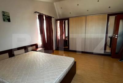 Apartament cu 3 camere semidecomandat în Central - 4