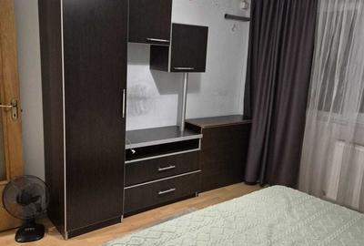 Apartament cu 3 camere decomandat, mobilat în Basarabia - 3