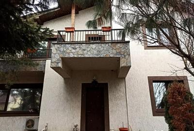 Casă cu 5 camere în Brănești - 2