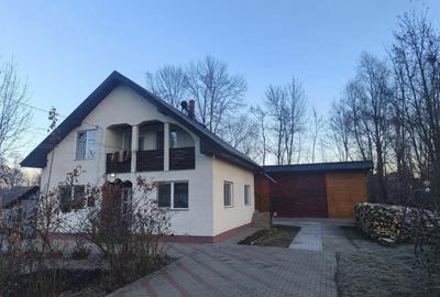 Casă cu 5 camere cu Teren 1000 Mp în Grămești - 20