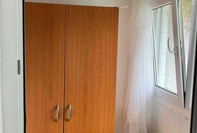 Garsonieră decomandată în Baza 3 - 4