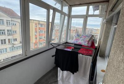 Apartament cu 2 camere semidecomandat, mobilat în George Enescu - 2