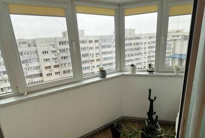 Apartament cu 3 camere decomandat în Victoriei - 2